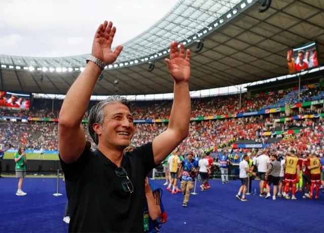 Ai đang chờ Thụy Sĩ tại tứ kết