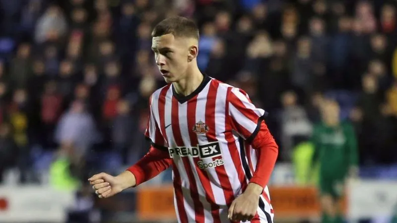 Chris Rigg được xem là một viên ngọc quý trong đội hình trẻ của tuyển Anh