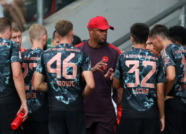 Vincent Kompany giúp Bayern Munich đá hay hơn