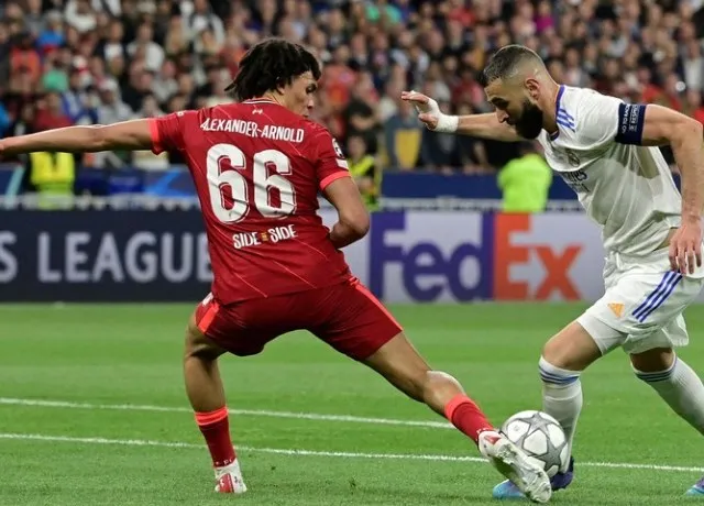 Real Madrid đưa Alexander-Arnold vào tầm ngắm