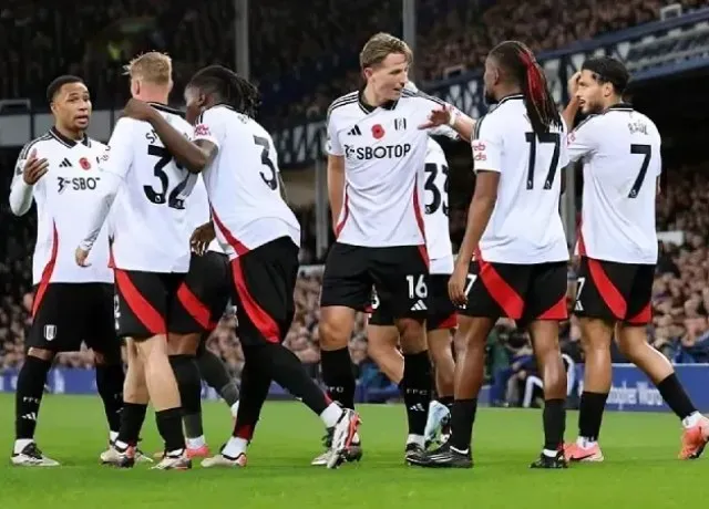 Sự tỏa sáng của Harry Wilson trong những phút bù giờ