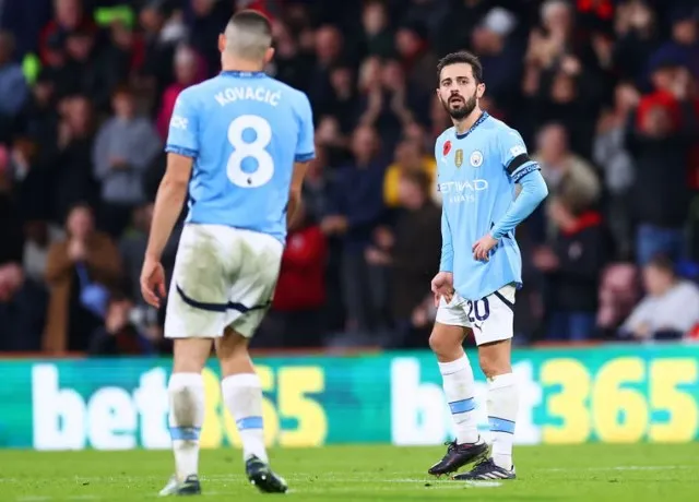 Man City phơi áo trước Brighton