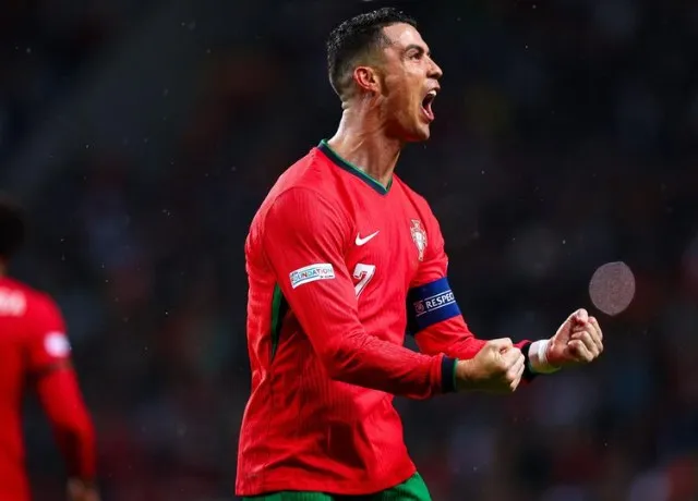 Cristiano Ronaldo vẫn khiến cả thế giới ngả mũ