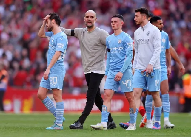 Man City thua 4 trận liên tiếp