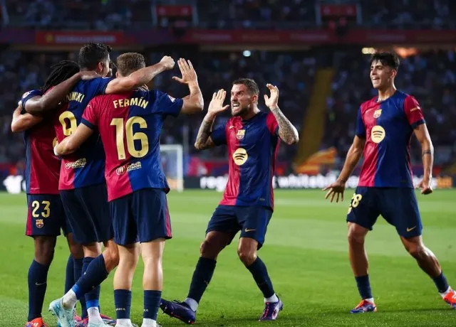 Barca thắng tối thiểu Rayo Vallecano vươn lên vị trí top 1 Laliga