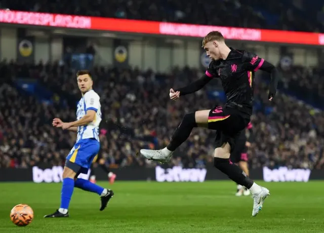 Chelsea tiếp tục thể hiện phong độ thất thường khi để Brighton lội ngược dòng