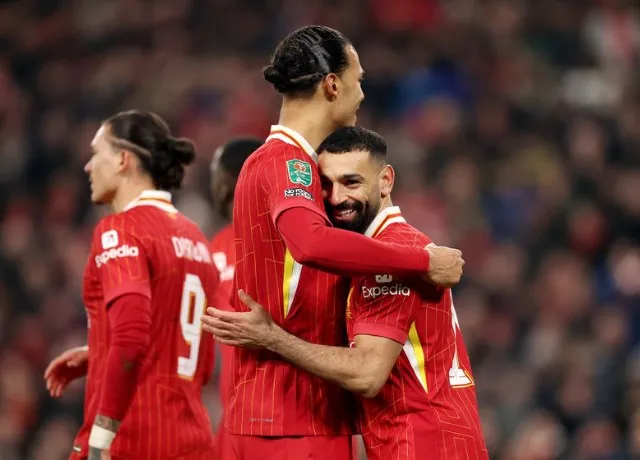 Liverpool áp đảo ngay từ đầu