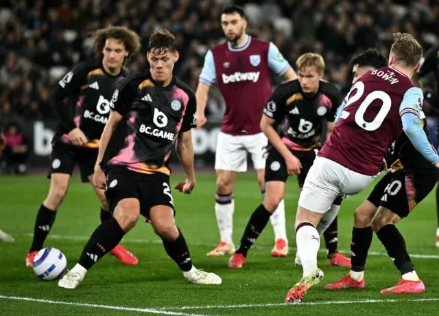 Leicester tiếp tục trải qua một trận đấu đáng thất vọng