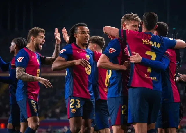 Barca thắng đậm Osasuna 3-0 giữ vững top 1 Laliga