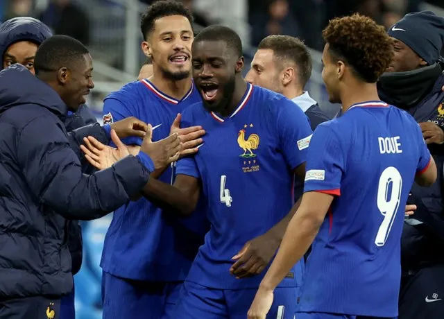 Trận đấu giữa Pháp và Croatia tại tứ kết UEFA Nations League