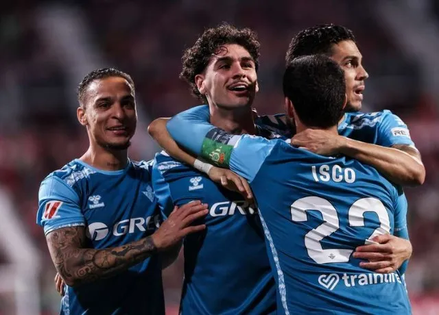 Real Betis với quyết tâm giành trọn 3 điểm để duy trì hy vọng vào top 5