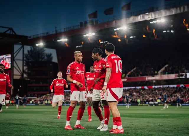 MU thua bạc nhược Nottingham 0-1 bởi người cũ Elanga