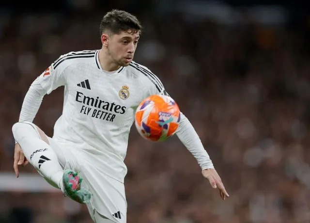 Real Madrid đã giành chiến thắng kịch tính trước Athletic Bilbao