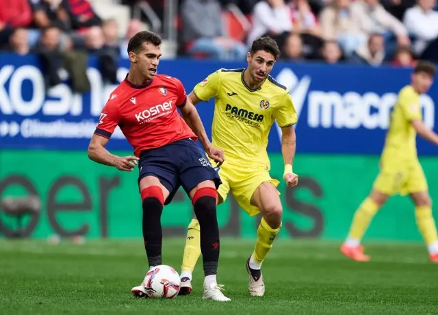 Villarreal tấn công dữ dội, định đoạt trận đấu sớm