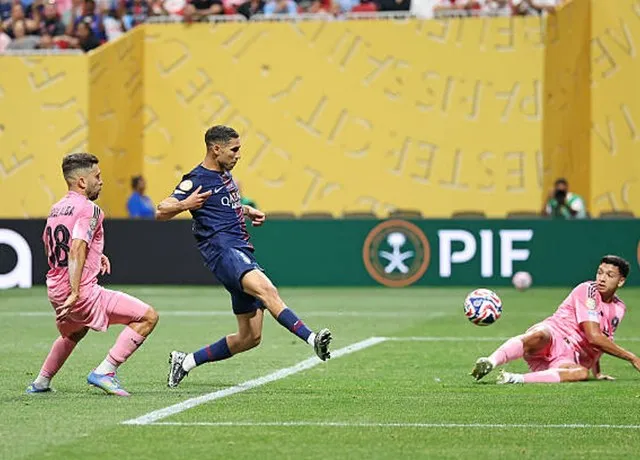 PSG đã thiết lập quyền kiểm soát toàn diện trên sân