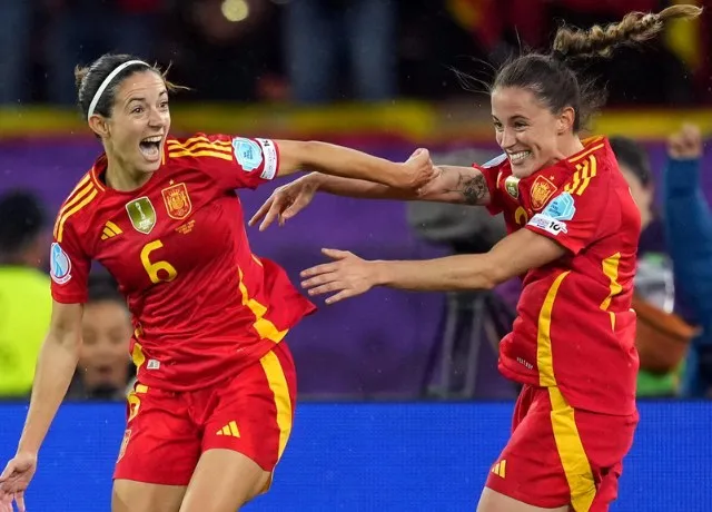 nữ Tây Ban Nha dần chứng minh vì sao họ là nhà vô địch thế giới