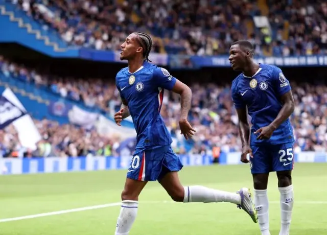 Joao Pedro khai thông bế tắc