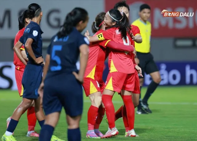 Sau khi đánh bại nữ Thái Lan tuyển nữ Việt Nam được thưởng 1 tỷ đồng