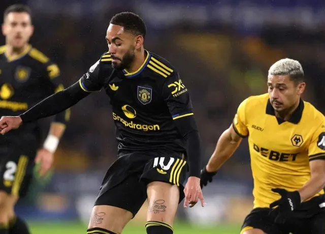 Wolves thua đậm 1-4 trước Man Utd tại vòng 15 Ngoại hạng Anh